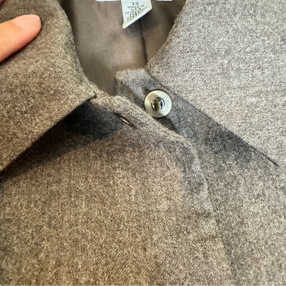 Talbots petite 100% Italian wool suit - Picture 7 of 15